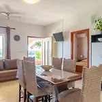 Zaknic Apartman *