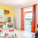 Zaknic Apartman *