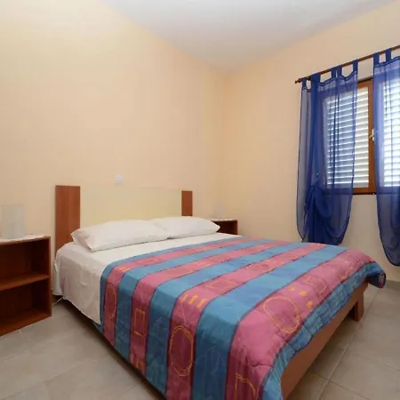 Zaknic Apartment *