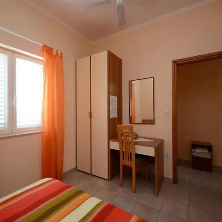 Apartament Zaknic